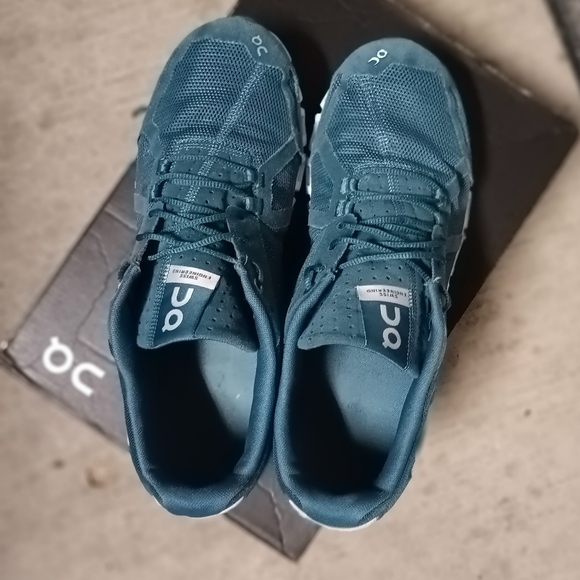 On Cloud Men's Running Shoes Teal Green 10½ - Picture 5 of 8